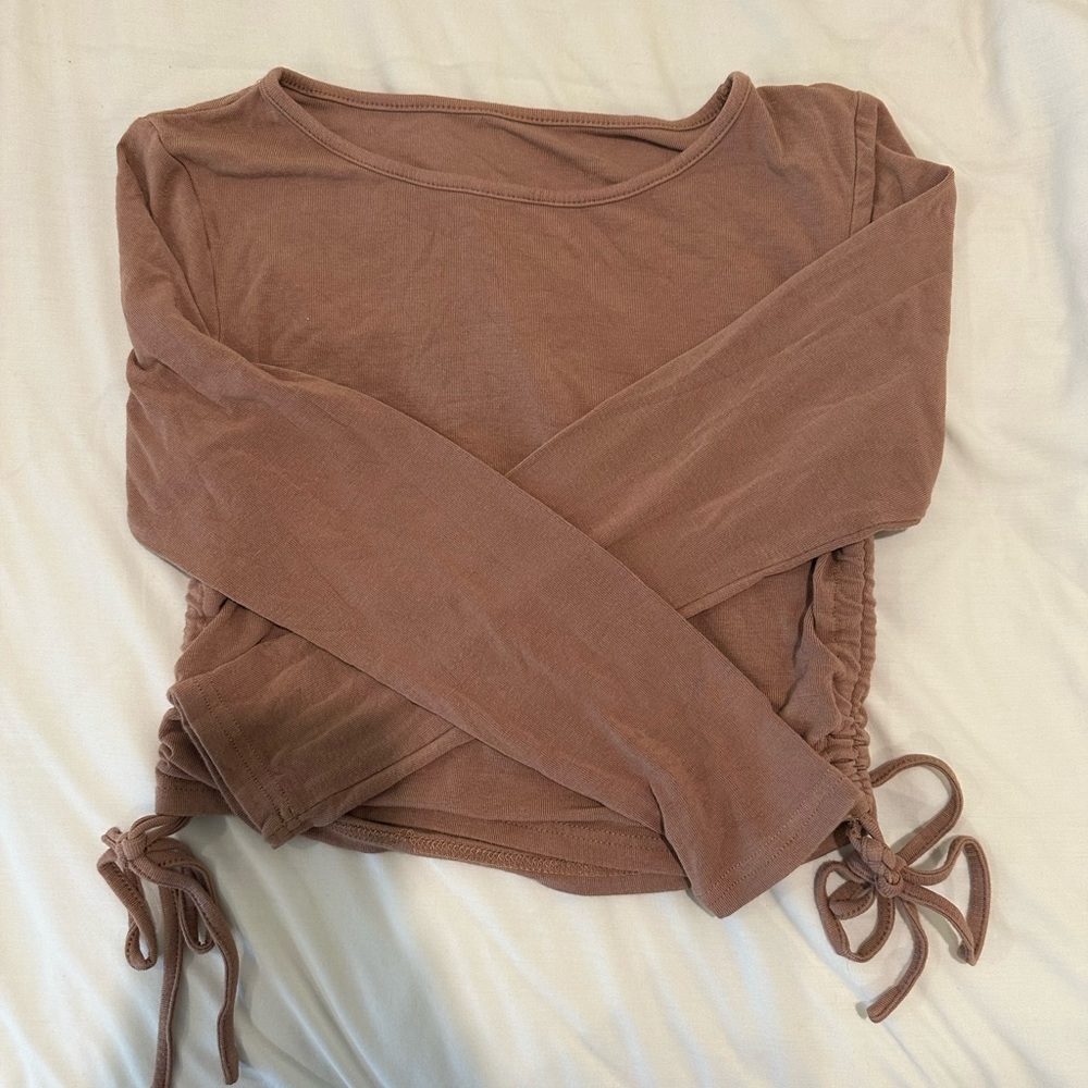 Shirt with scrunch detail